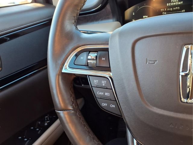 Used 2023 Lincoln Nautilus Reserve image 31