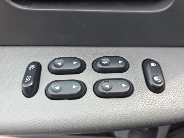 Used 2004 Ford Expedition Eddie Bauer RWD image 26