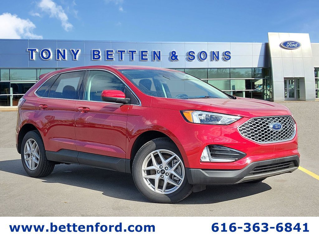 Used 2024 Ford Edge SEL w/ Convenience Package