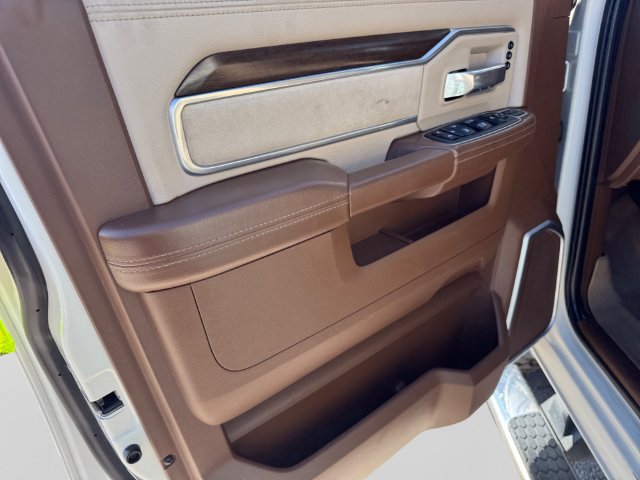 Used 2023 RAM 2500 Laramie AWD/4WD image 10