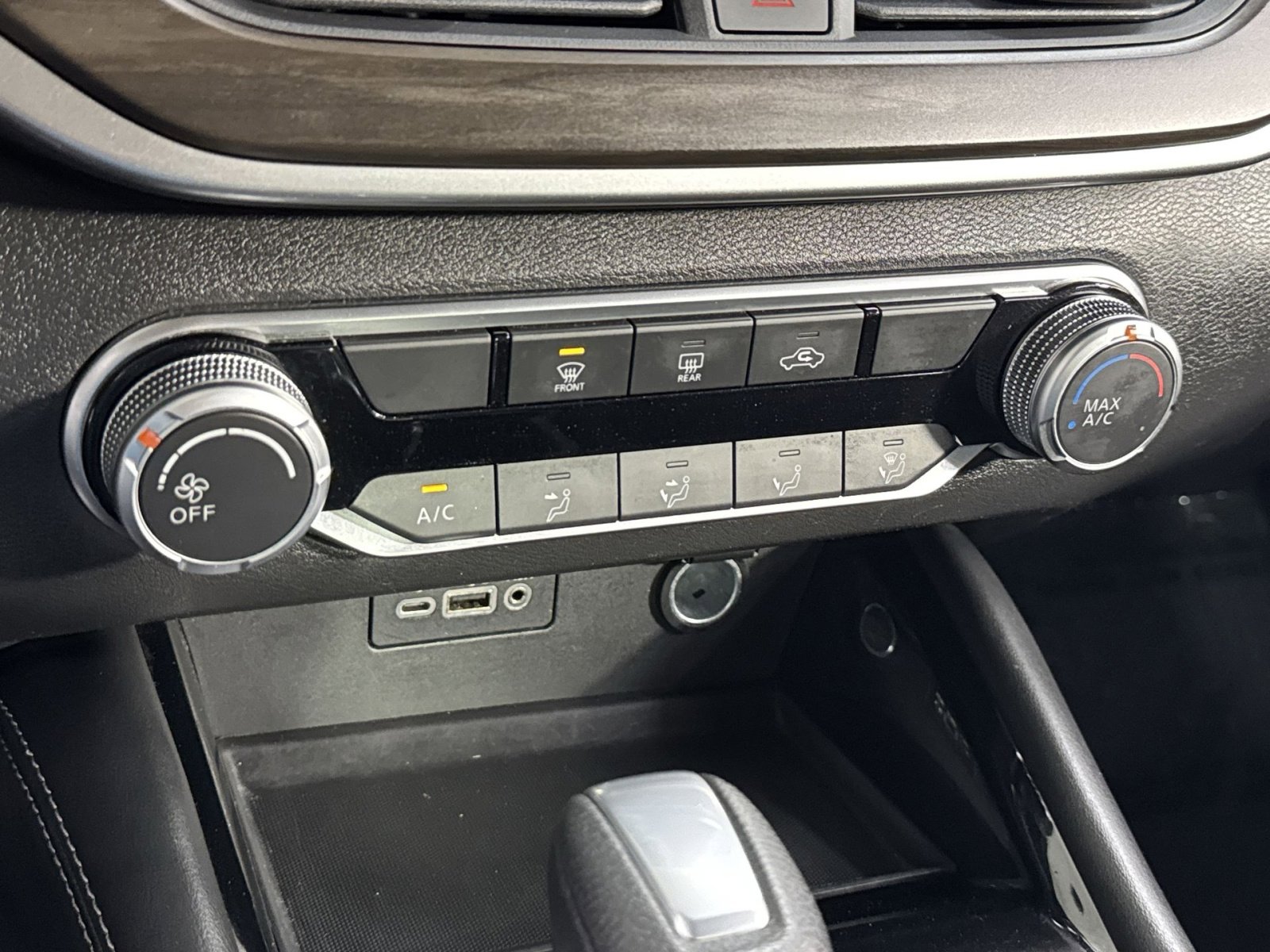 Used 2023 Nissan Altima 2.5 SV FWD image 33