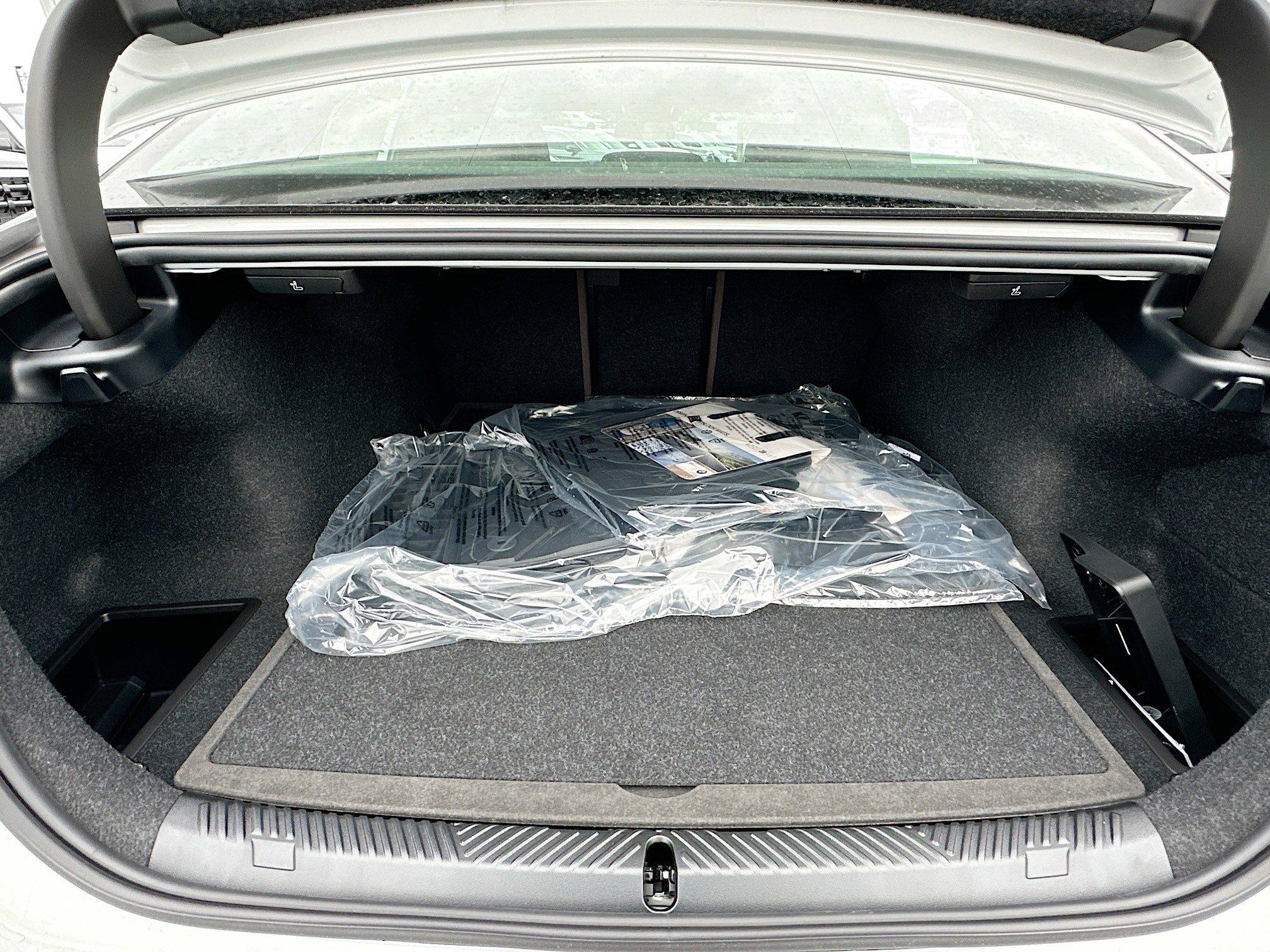 New 2026 BMW 530i image 21