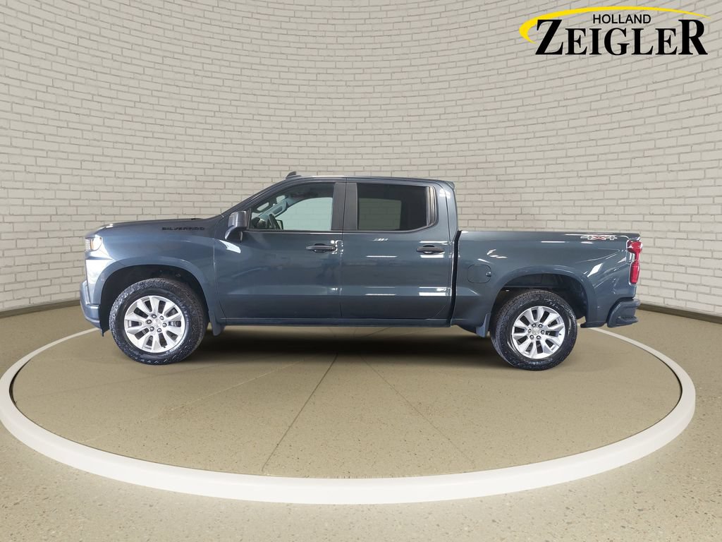Used 2021 Chevrolet Silverado 1500 Custom w/ LPO, Dark Essentials Package AWD/4WD image 8