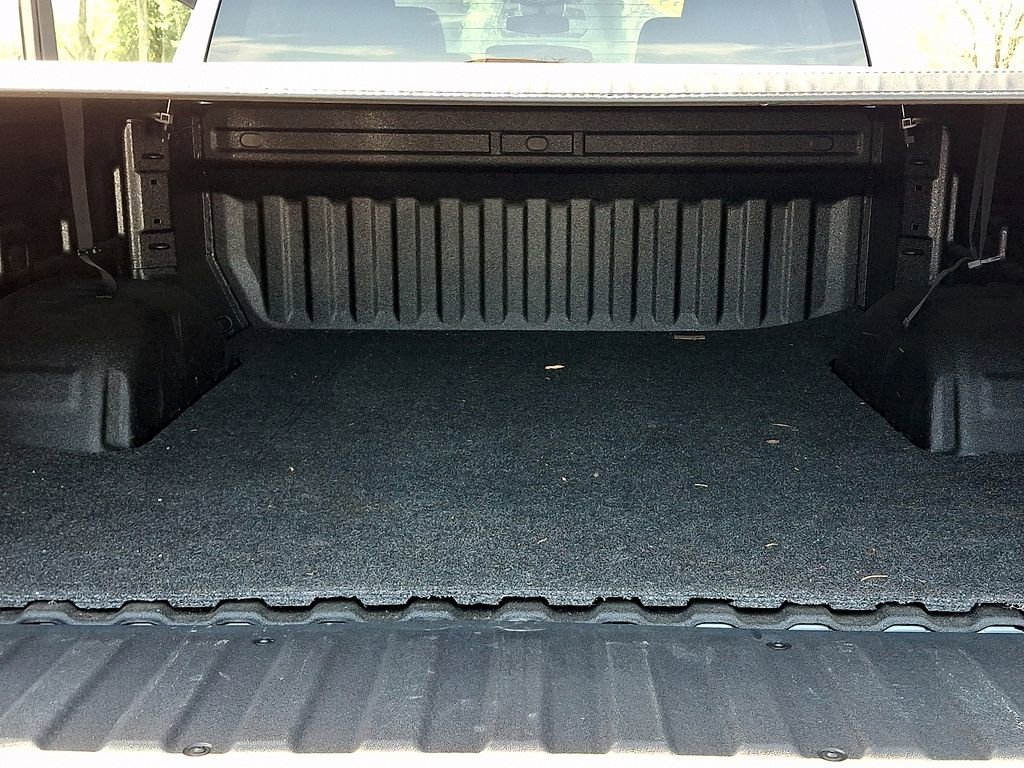 Used 2025 Chevrolet Silverado 1500 Custom Trail Boss w/ LPO, Dark Essentials Package image 28