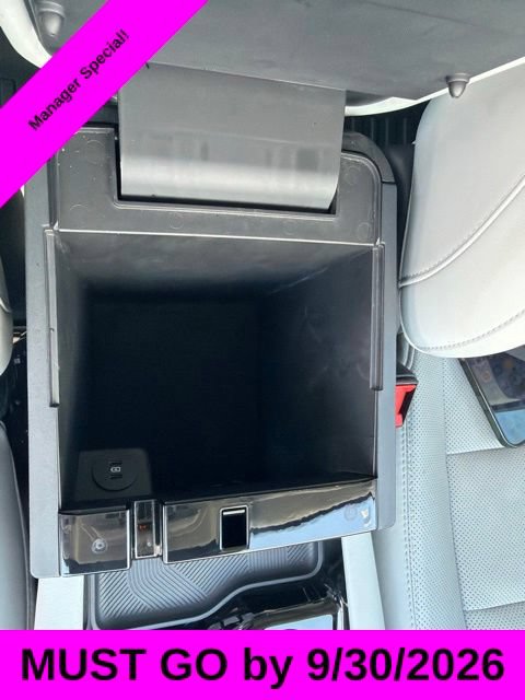 Used 2025 Ford Explorer Platinum w/ LUX Leather Package AWD/4WD image 26