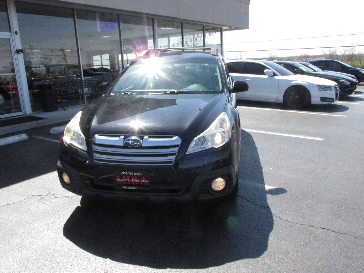 Used 2013 Subaru Outback 2.5i Premium AWD/4WD image 2