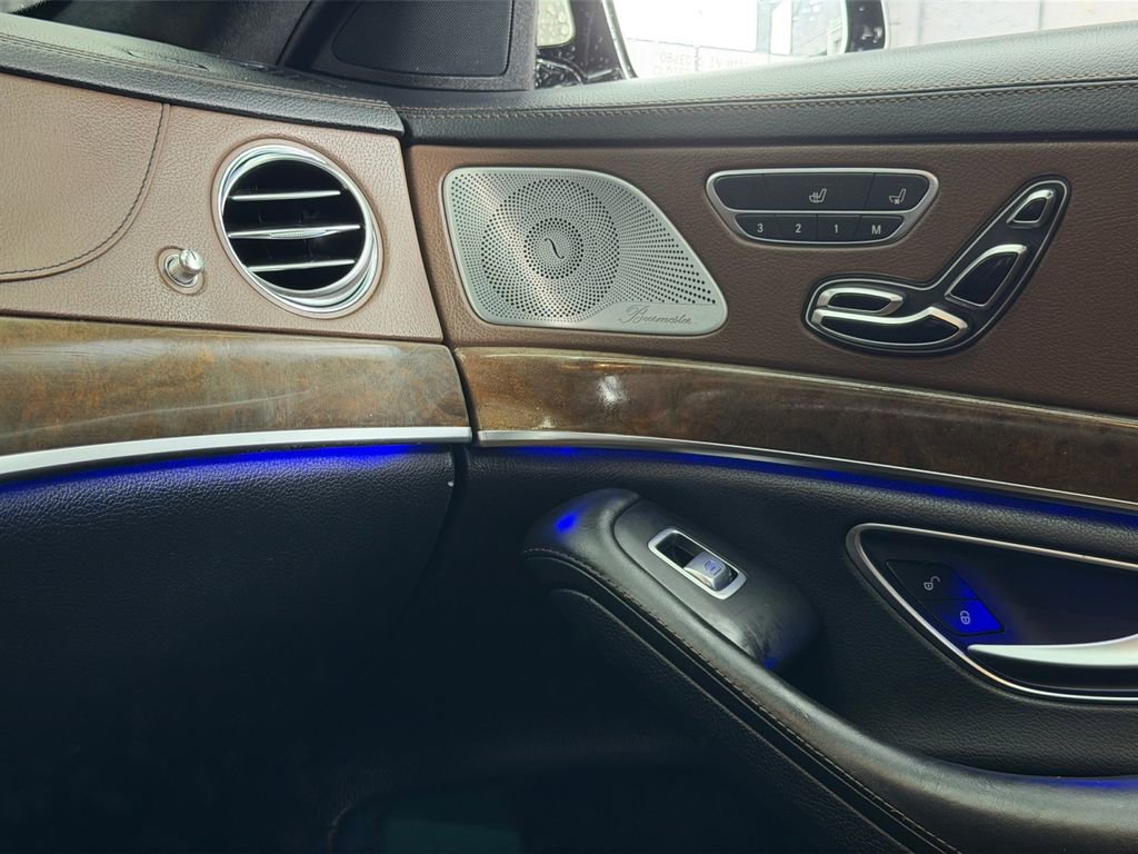 Used 2014 Mercedes-Benz S 63 AMG 4MATIC Sedan image 21