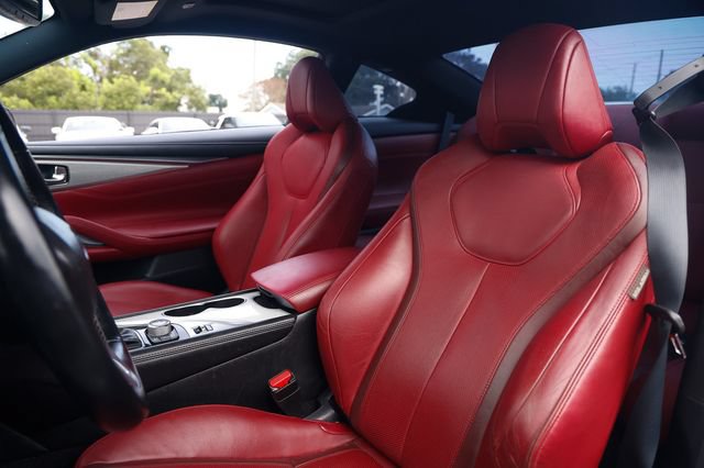 Used 2018 INFINITI Q60 Red Sport 400 w/ Pro Active Package RWD image 9