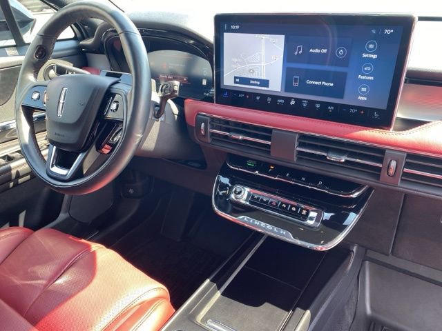 Used 2023 Lincoln Corsair Reserve w/ Equipment Group 202A image 25