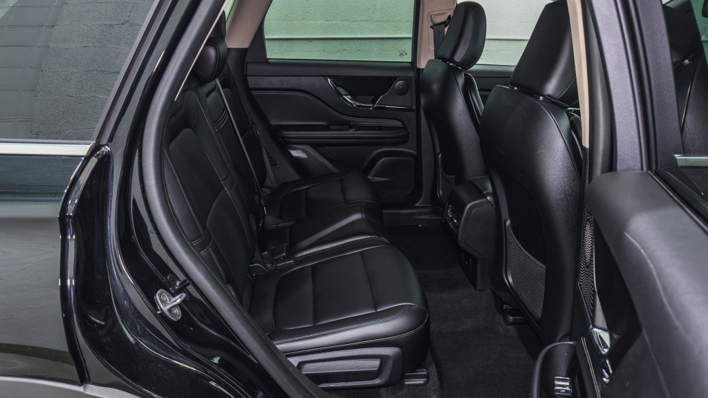 Used 2024 Lincoln Corsair AWD image 20