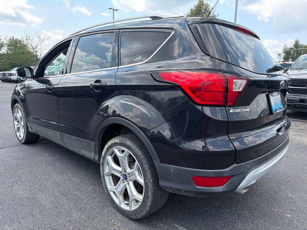 Used 2019 Ford Escape Titanium AWD/4WD image 4
