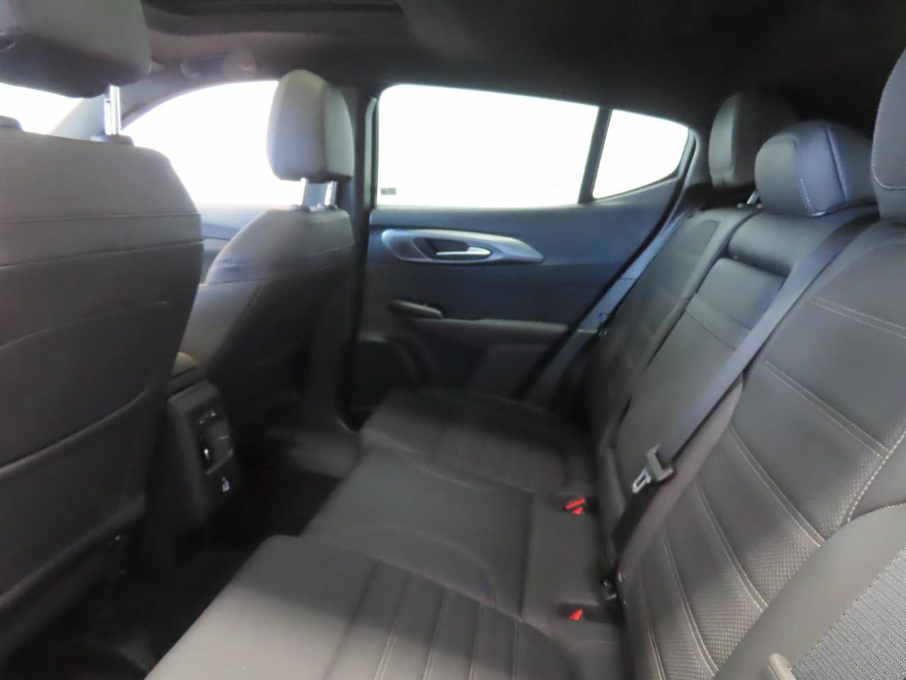 Used 2024 Dodge Hornet R/T Plus w/ R/T Blacktop Package AWD/4WD image 16