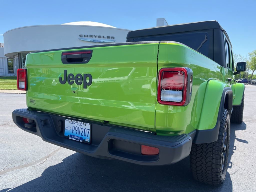 Used 2025 Jeep Gladiator Sport image 43