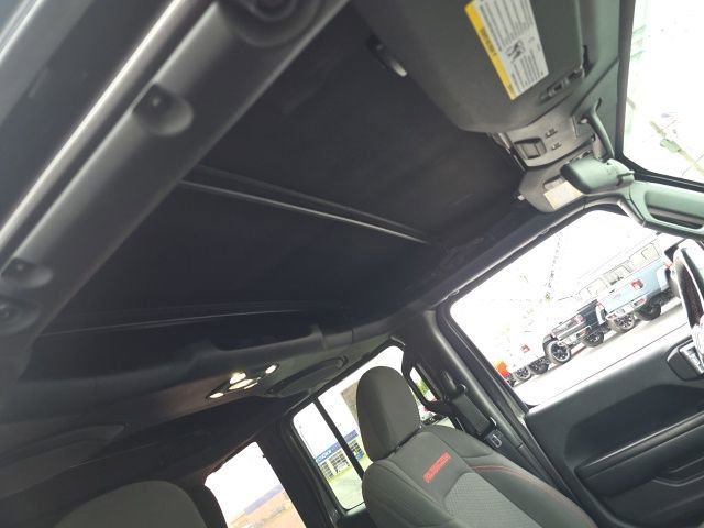 Used 2021 Jeep Wrangler Unlimited Rubicon w/ Cold Weather Group image 39