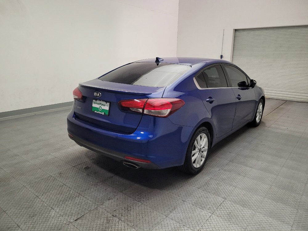 Used 2017 Kia Forte S w/ S Technology Package FWD image 9