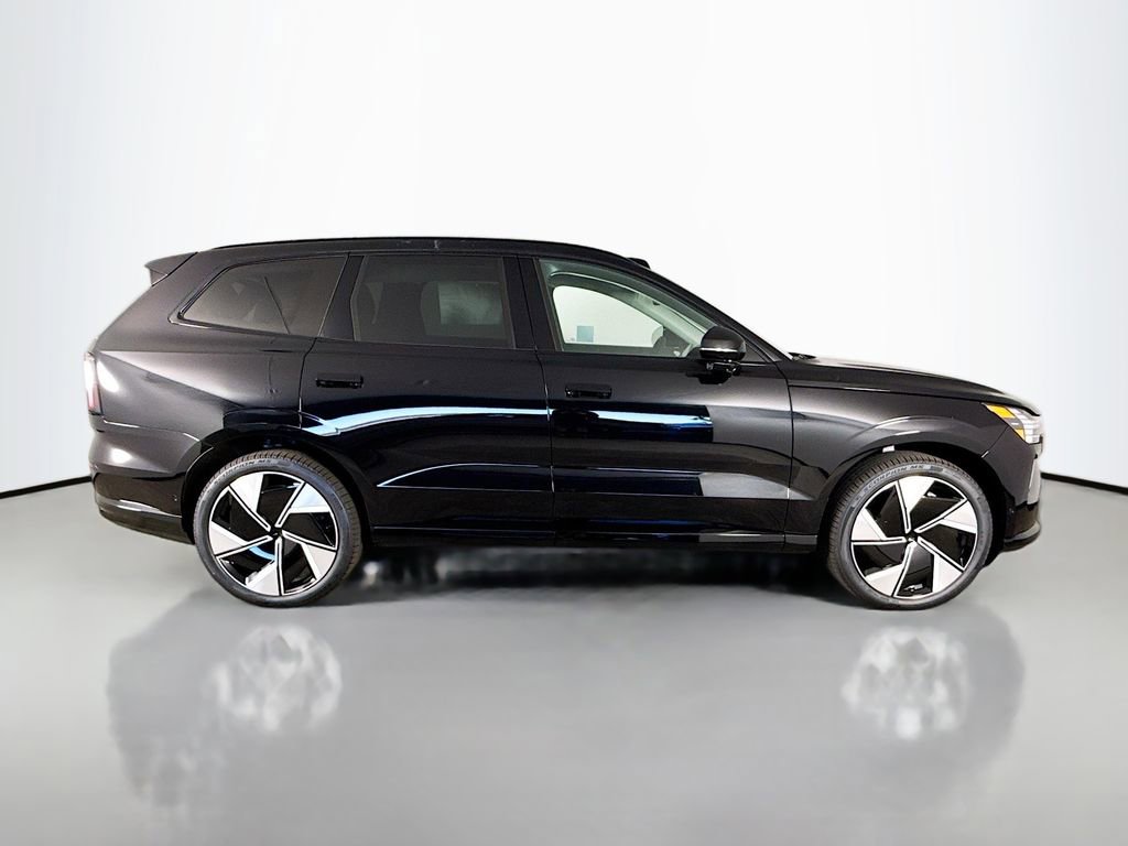 New 2025 Volvo EX90 Ultra w/ Protection Package Premier image 8