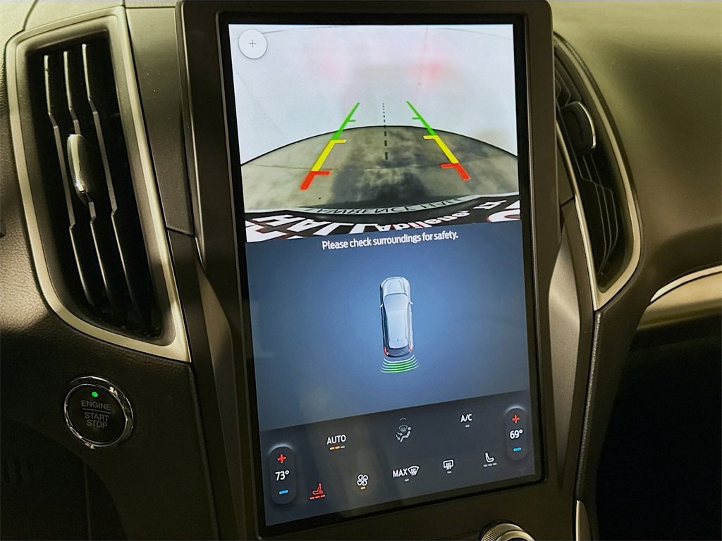 Used 2022 Ford Edge SEL w/ Convenience Package image 11