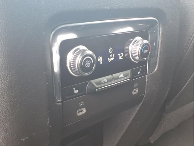 Used 2023 GMC Yukon Denali AWD/4WD image 22