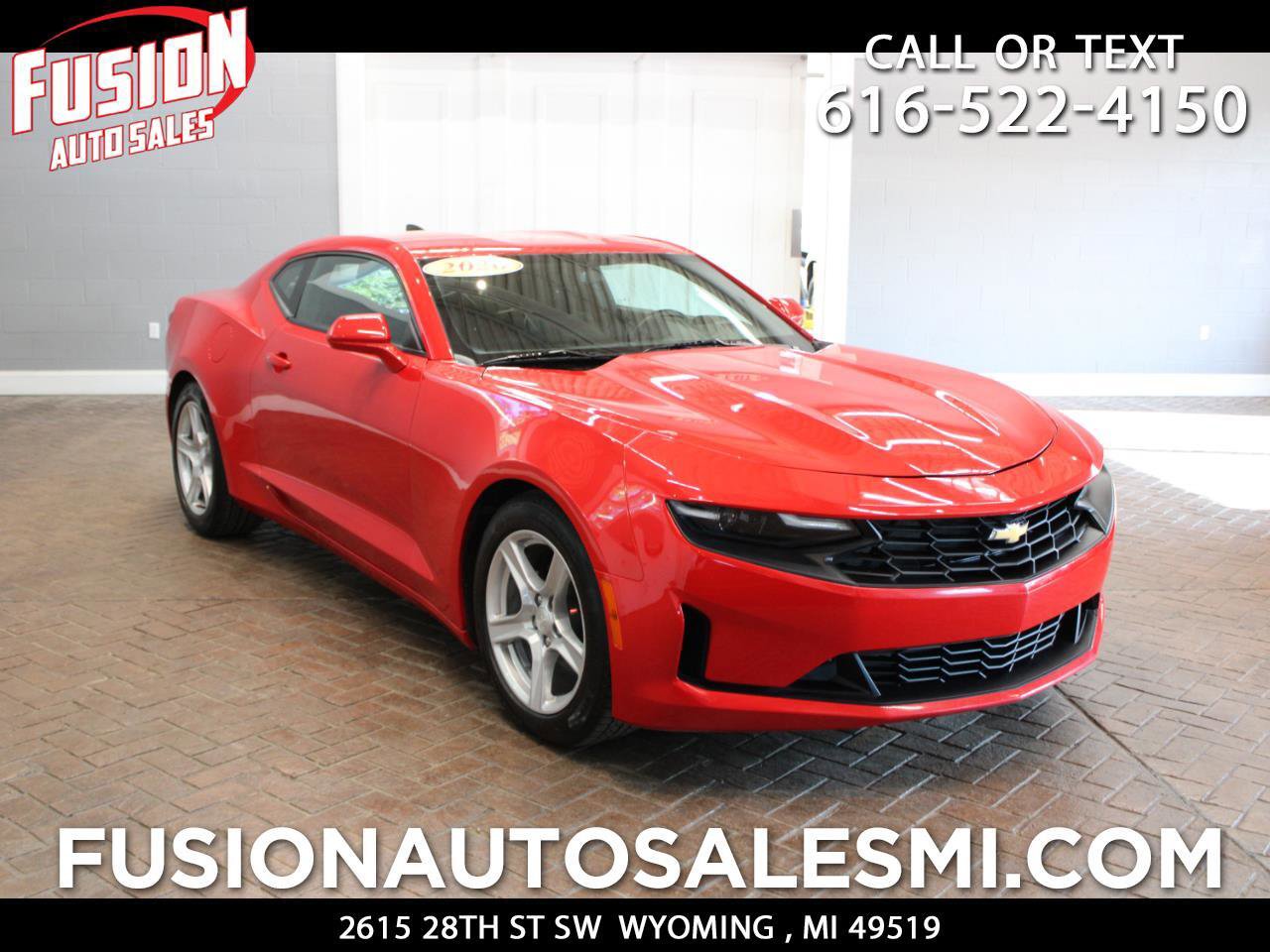 Used 2021 Chevrolet Camaro LT image 1