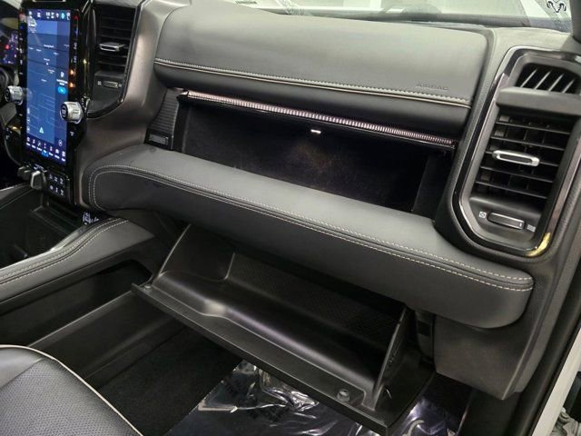 Used 2024 RAM 2500 Limited image 41