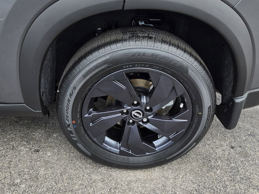 New 2026 Nissan Rogue SV w/ Cold Weather Package FWD image 9