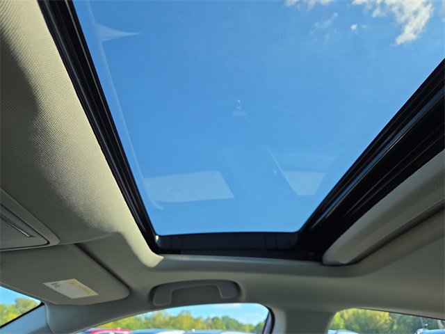 New 2025 Honda Accord SE image 12