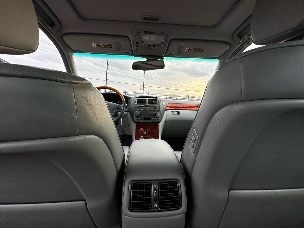 Used 2004 Lexus LS 430 w/ Premium Pkg RWD image 44