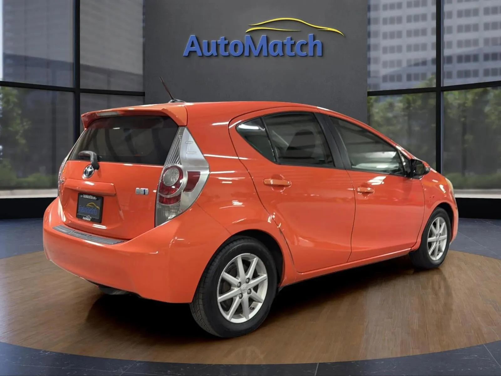 Used 2013 Toyota Prius C Three image 10
