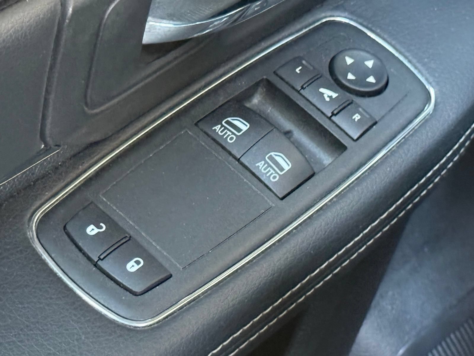 Used 2015 RAM 1500 Sport w/ Convenience Group RWD image 30