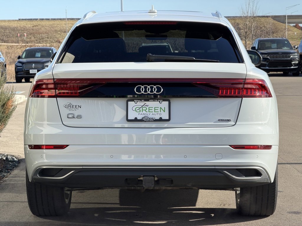 Used 2019 Audi Q8 Premium Plus w/ Premium Plus image 6