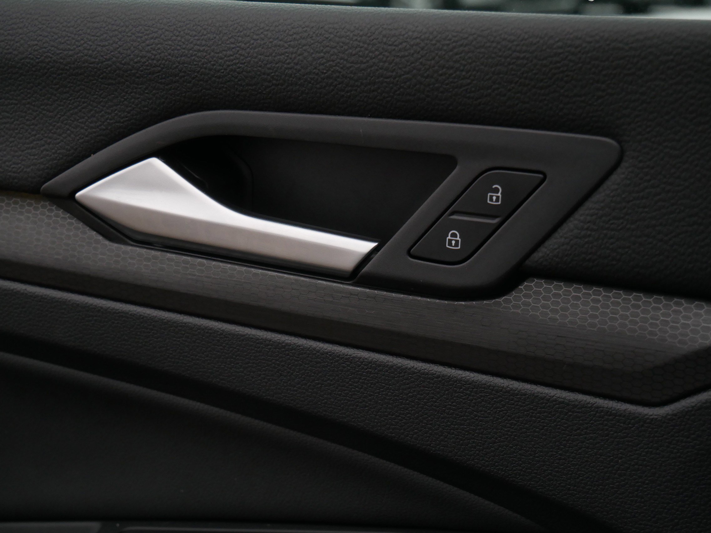 Used 2022 Volkswagen GTI SE image 35