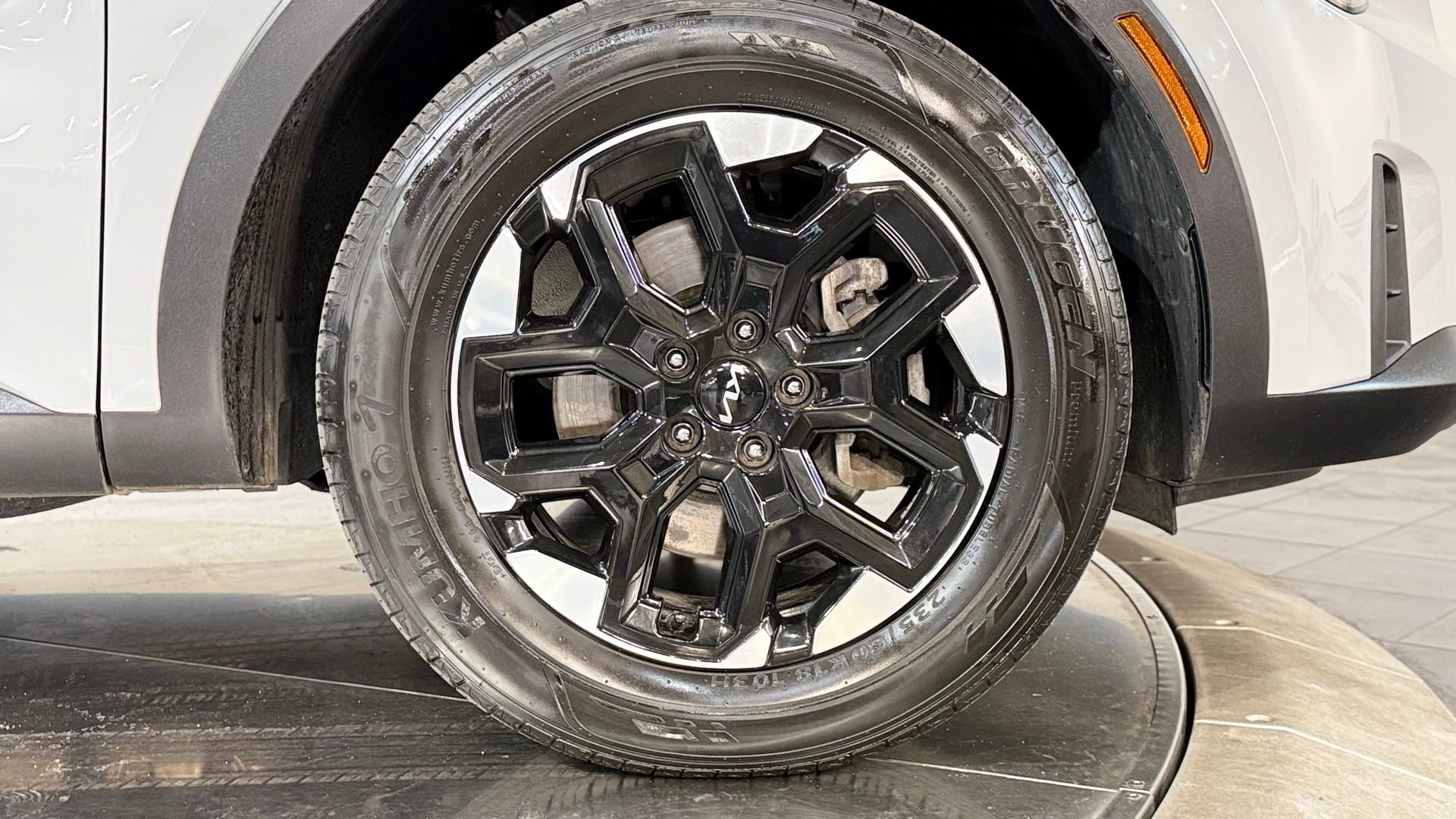 Used 2024 Kia Sorento S w/ Panoramic Sunroof Package image 20