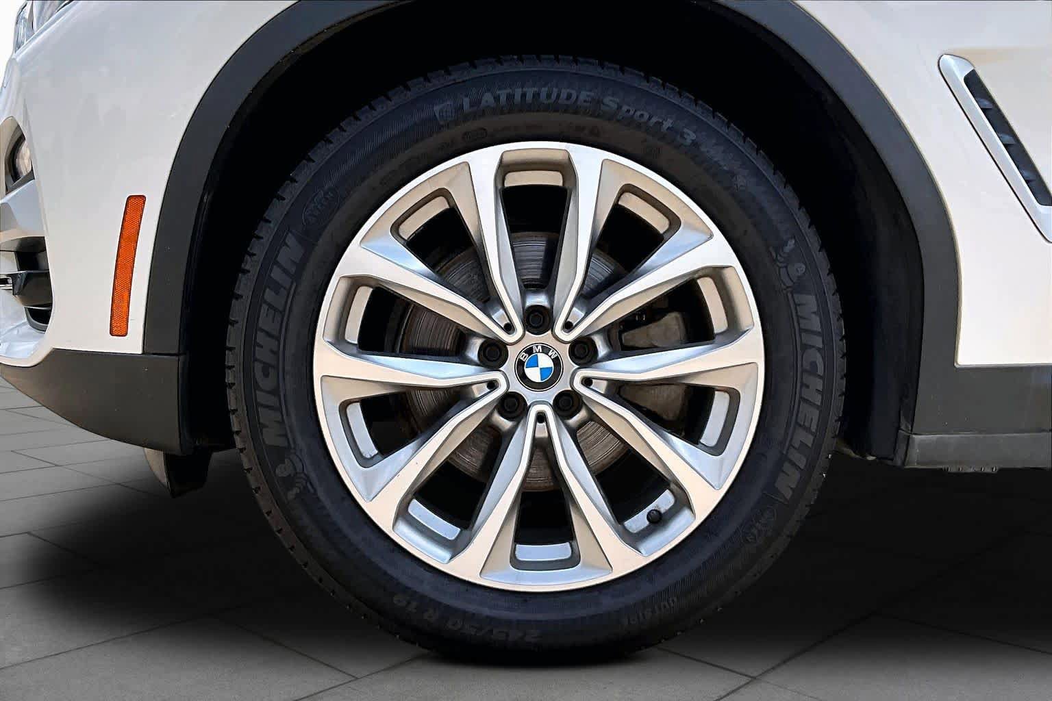 Used 2019 BMW X3 sDrive30i w/ Premium Package RWD image 11