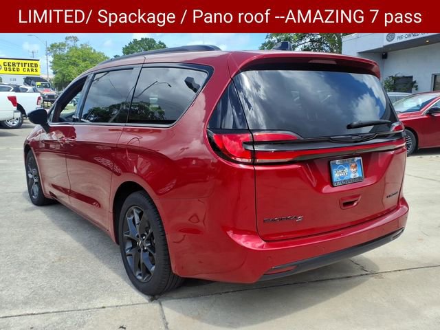 Used 2025 Chrysler Pacifica Limited FWD image 22
