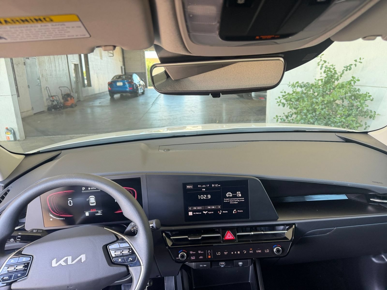 Used 2026 Kia Niro LX FWD image 33