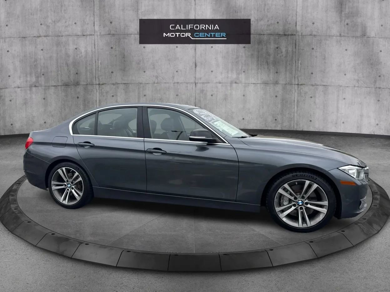 Used 2015 BMW 335i Sedan RWD image 4