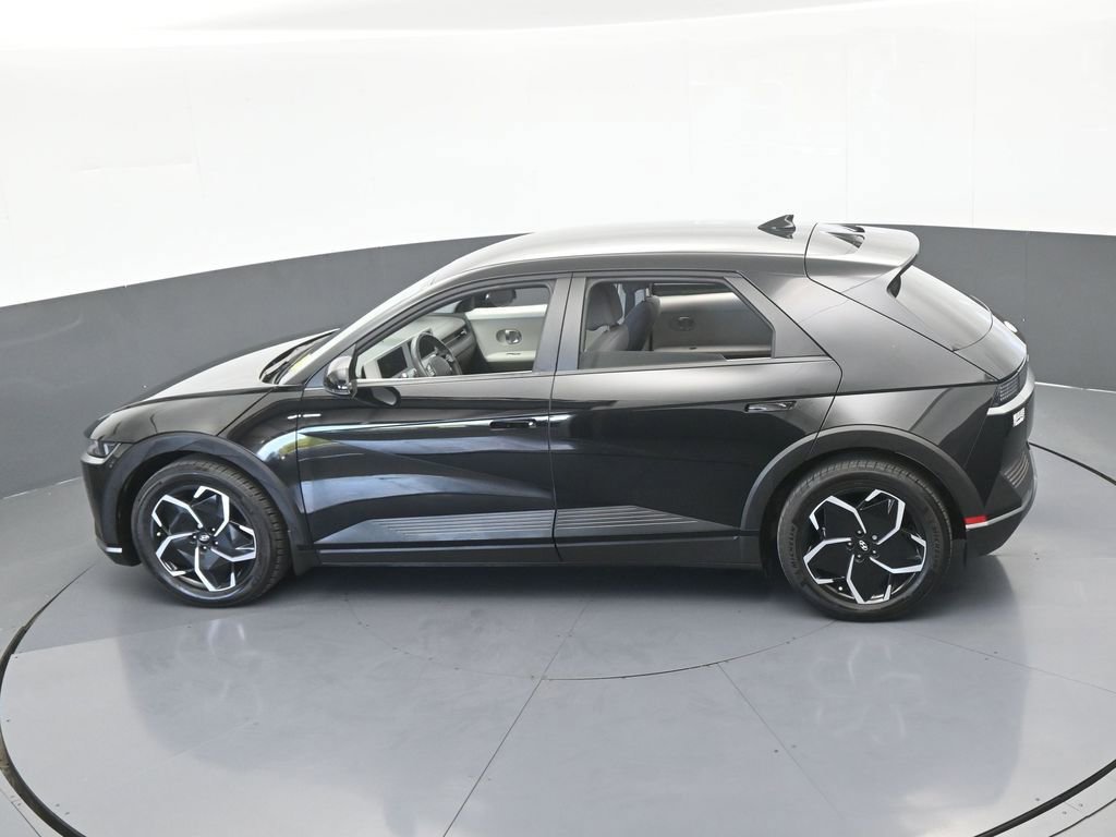 Used 2024 Hyundai Ioniq 5 SEL RWD image 53