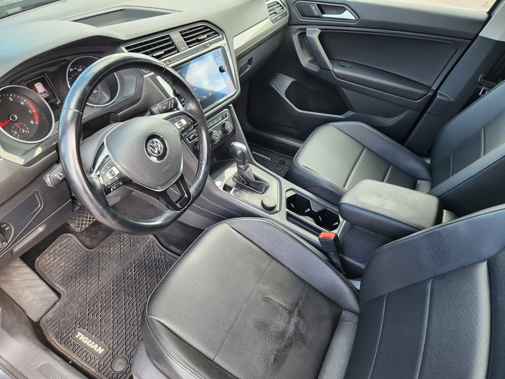 Used 2019 Volkswagen Tiguan SE AWD/4WD image 10