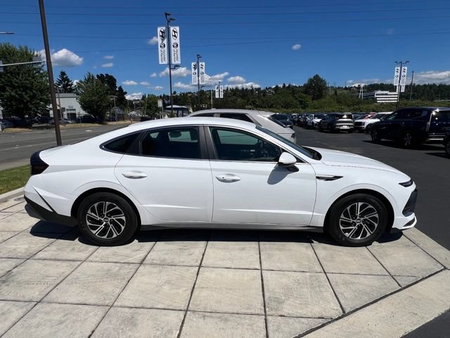 Certified 2026 Hyundai Sonata Blue FWD image 6