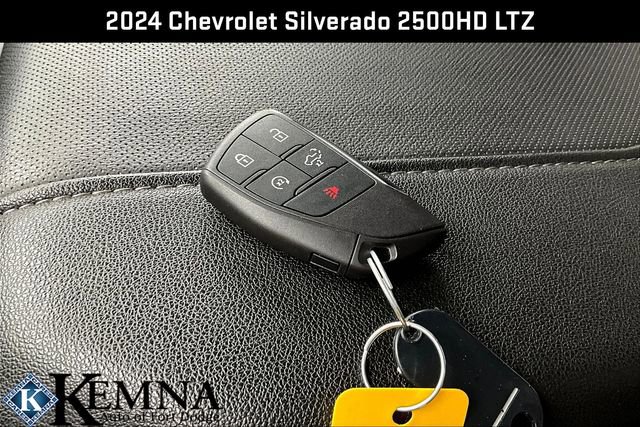 Used 2024 Chevrolet Silverado 2500 LTZ w/ LTZ Premium Package AWD/4WD image 42
