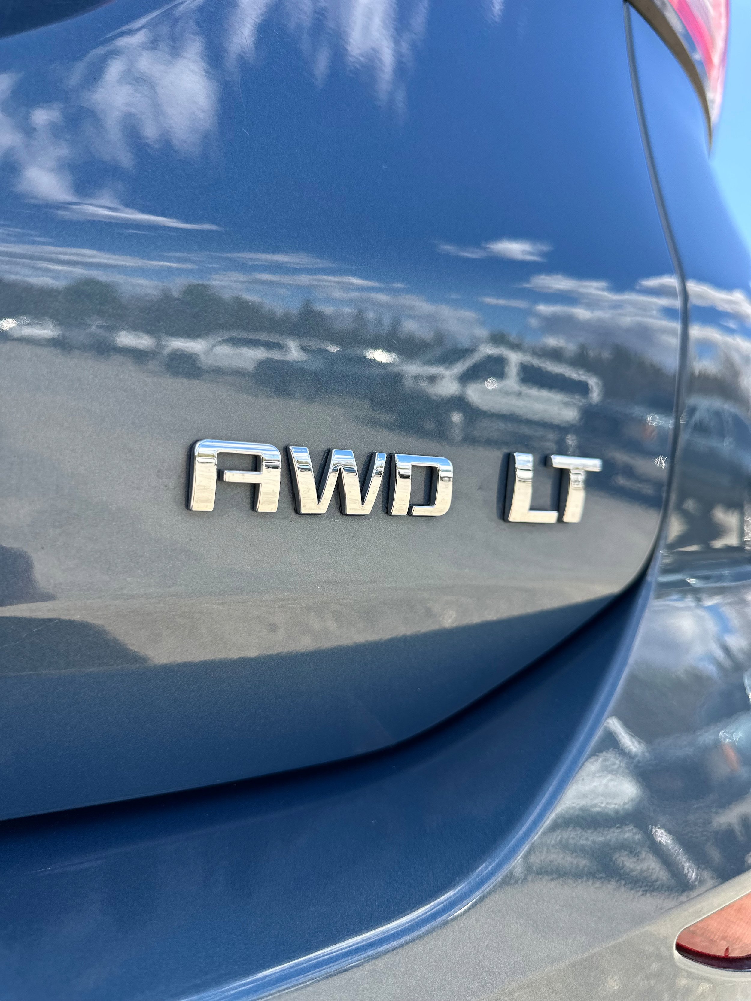 Used 2024 Chevrolet Equinox LT AWD/4WD image 28