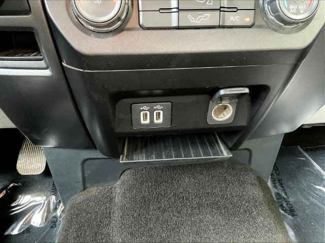 Used 2020 Ford F150 XLT w/ XTR Package AWD/4WD image 18