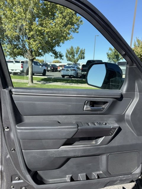 Used 2022 Toyota Tundra Platinum w/ Advanced Package image 12