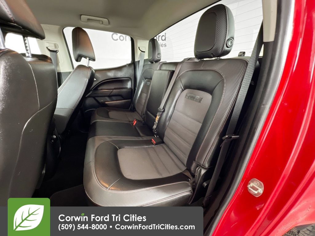 Used 2015 GMC Canyon SLE AWD/4WD image 26