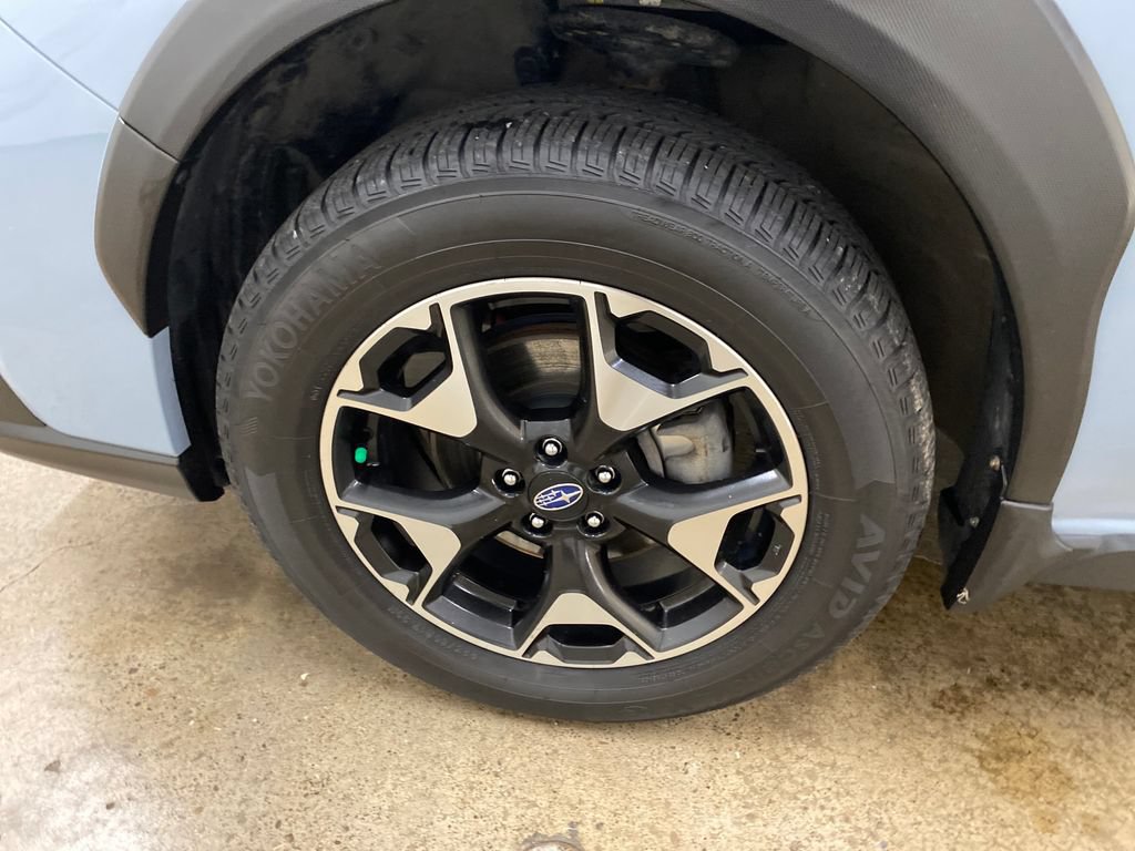 Used 2019 Subaru Crosstrek 2.0i Premium w/ Moonroof Package AWD/4WD image 17