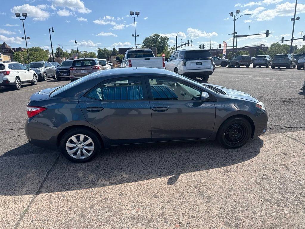 Used 2015 Toyota Corolla LE FWD image 10