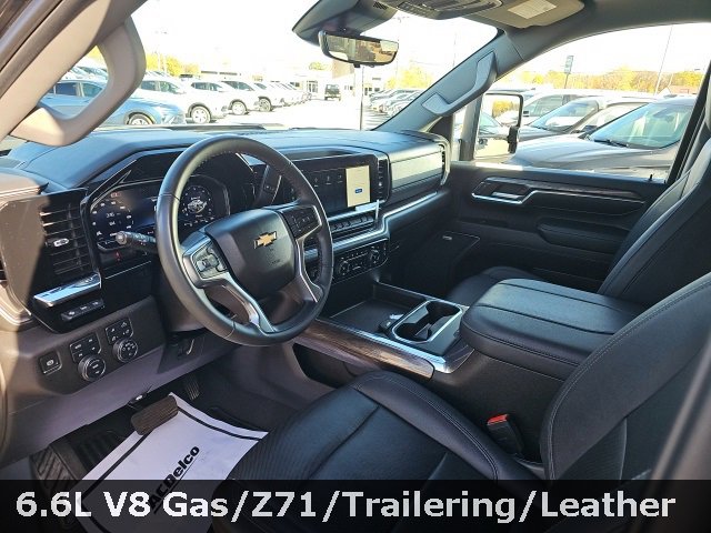Used 2024 Chevrolet Silverado 3500 LTZ w/ LTZ Convenience Package image 13