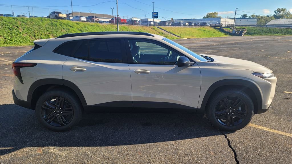 New 2026 Chevrolet Trax ACTIV w/ Driver Confidence Package image 14