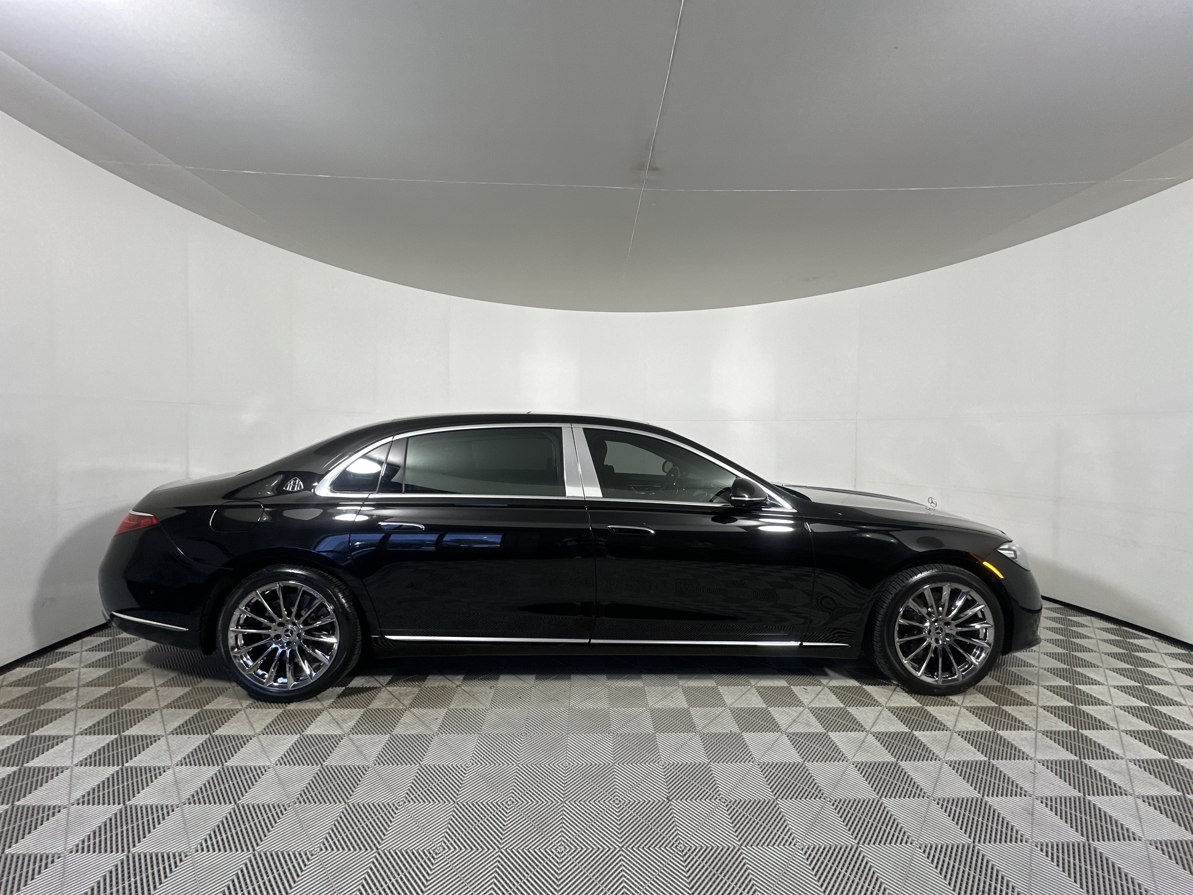 Used 2022 Mercedes-Benz Maybach S 580 4MATIC image 8