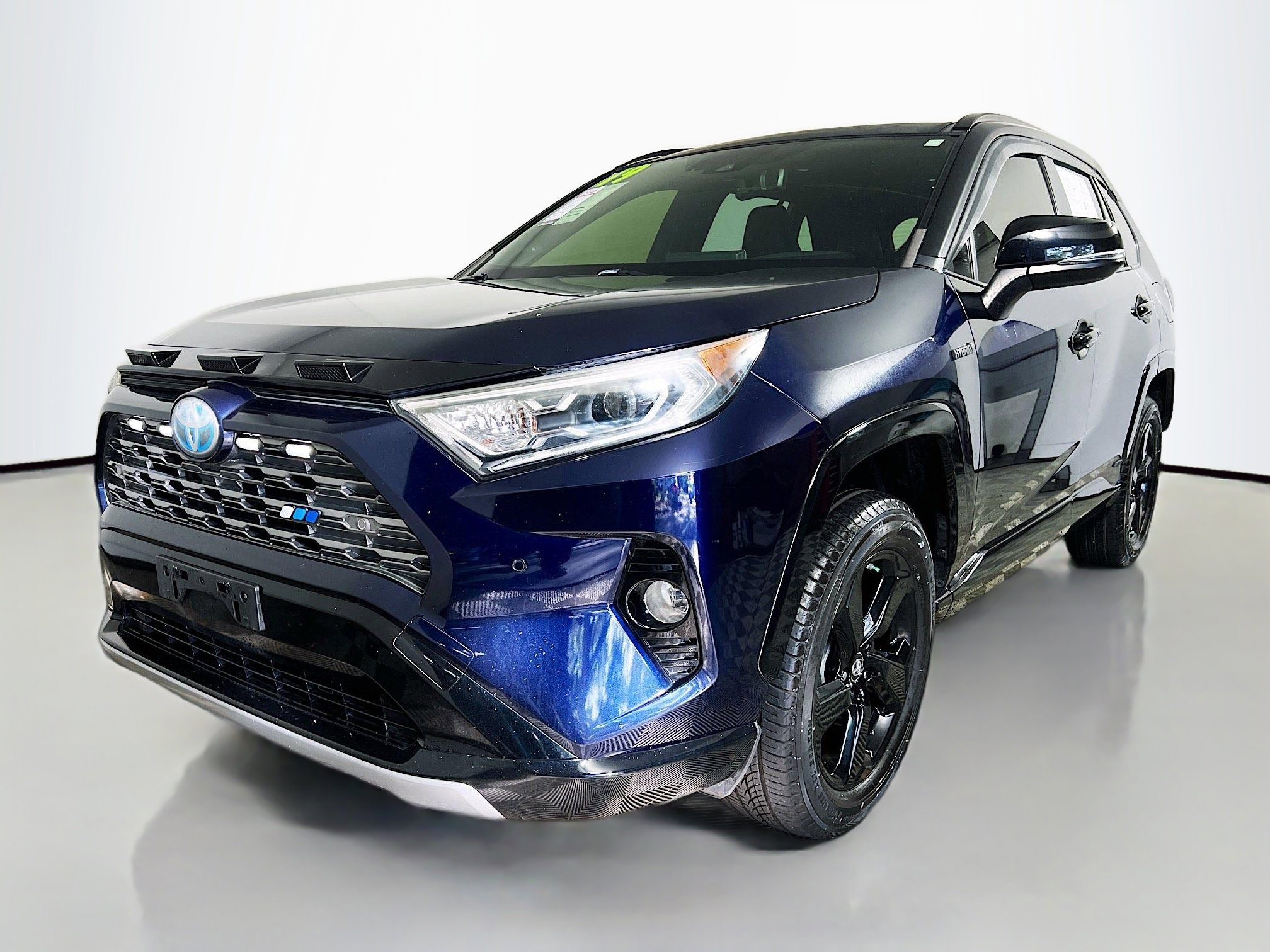 Used 2019 Toyota RAV4 XSE image 10